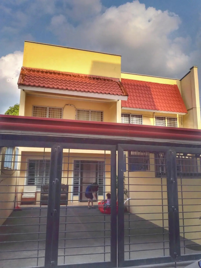 Happy To Mingle Hostel @ Manila Airport