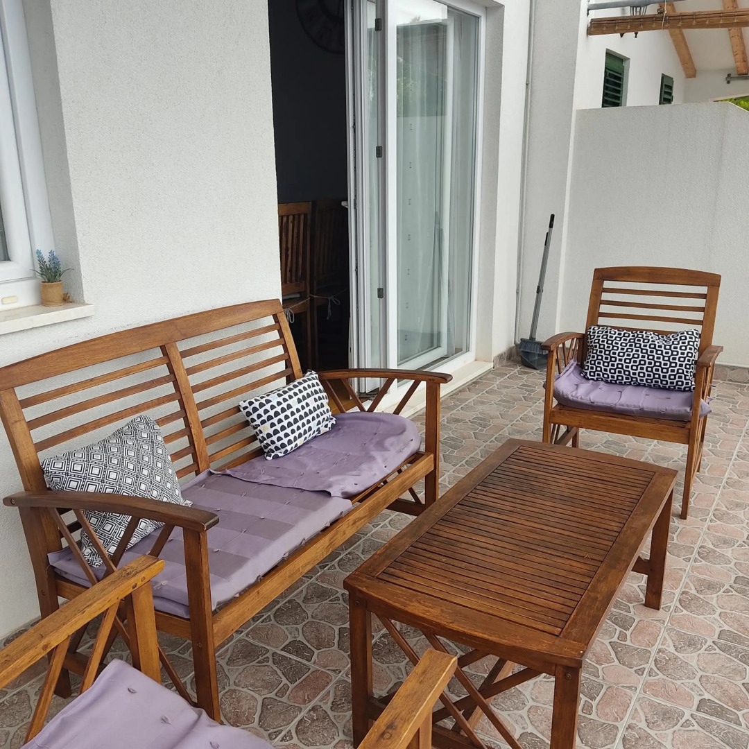 Apartmani Mira Brela