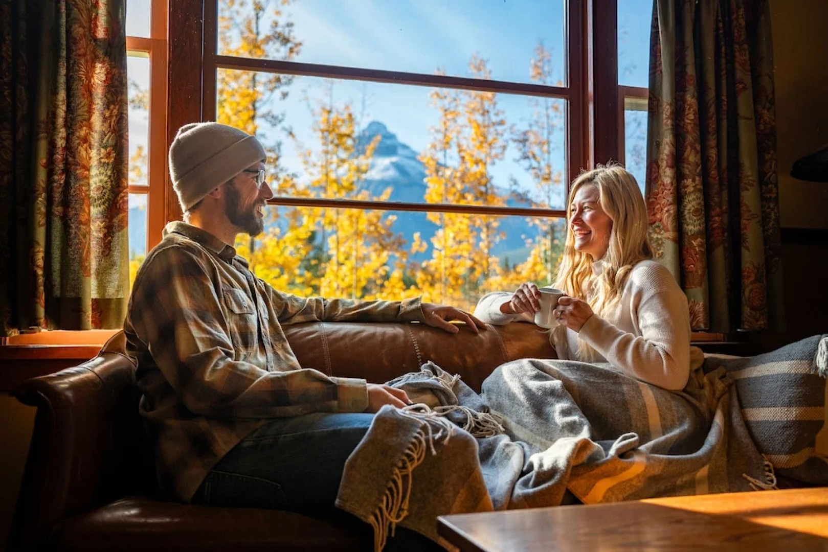 Johnston Canyon Lodge and Bungalows