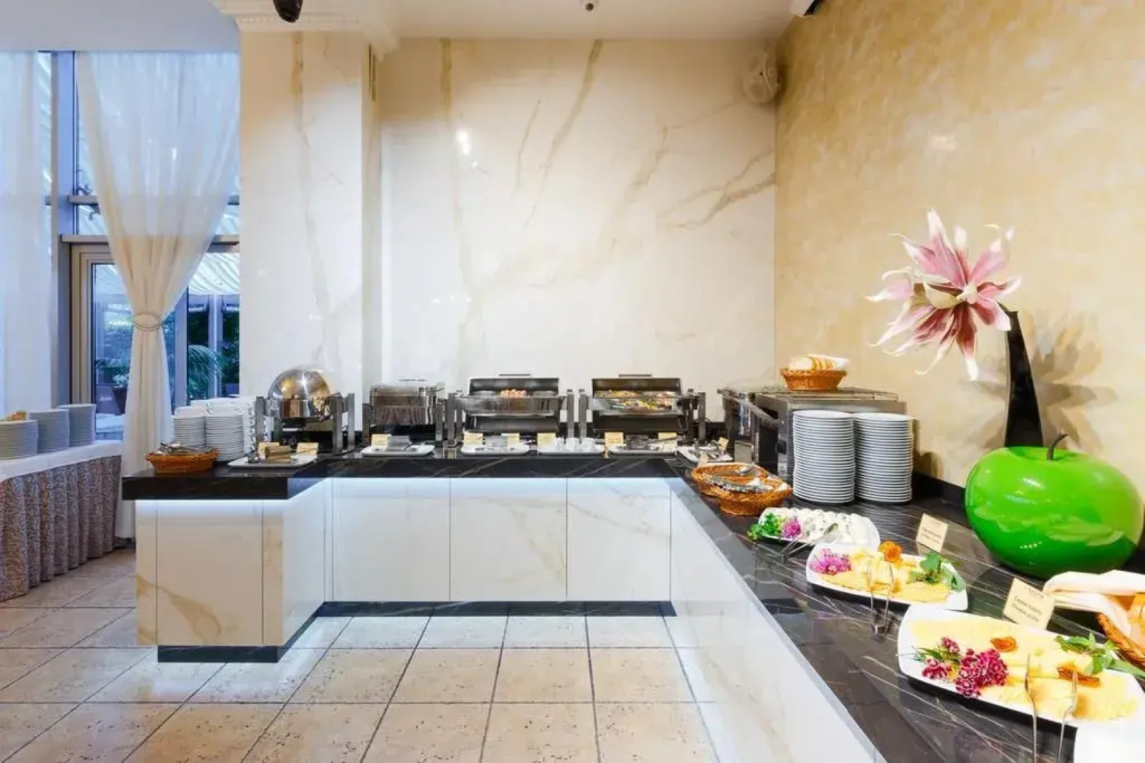 Отель «Надия»