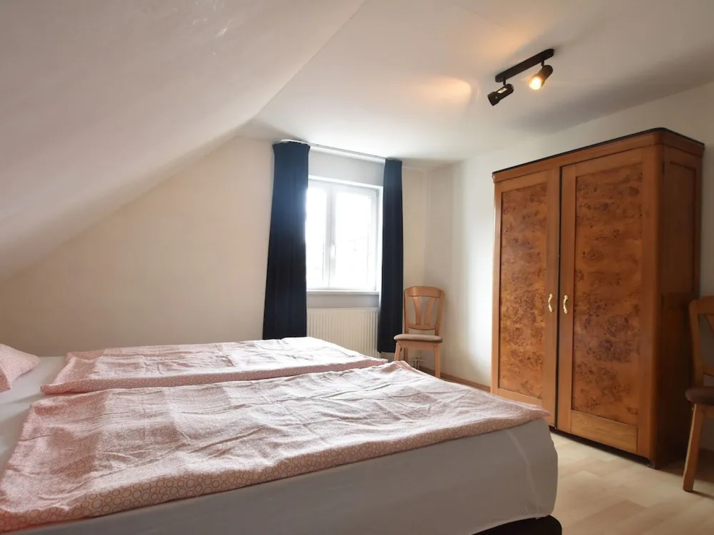 Spacious Holiday Home in Arnultovice With Swimming Pool