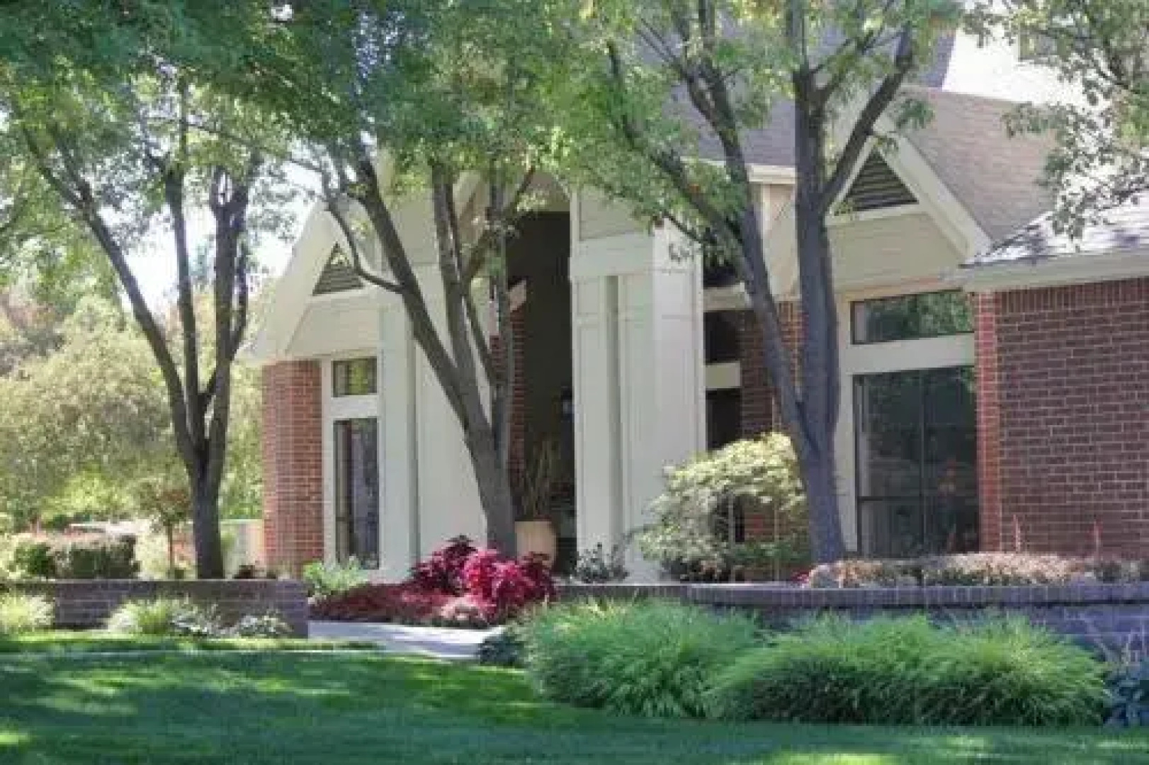 BridgeStreet The Huntington