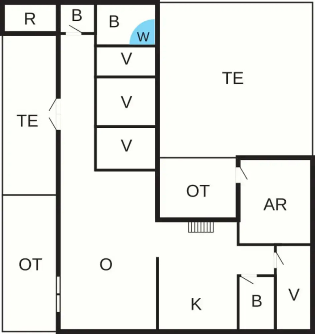 Rustic Holiday Home in Ebeltoft with Hot Tub