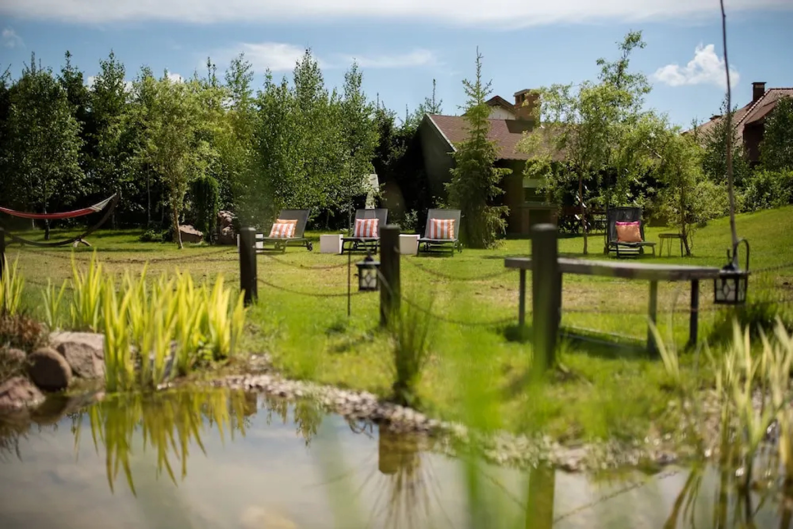 Ville i Apartamenty Sady