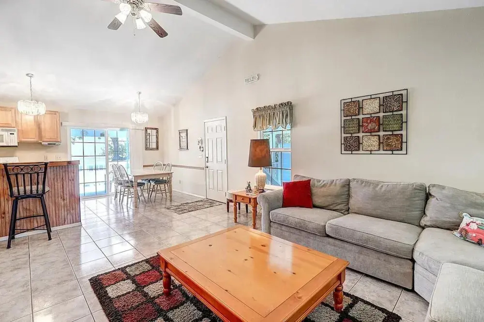 Seashell Memories 2 Bedroom Home by RedAwning