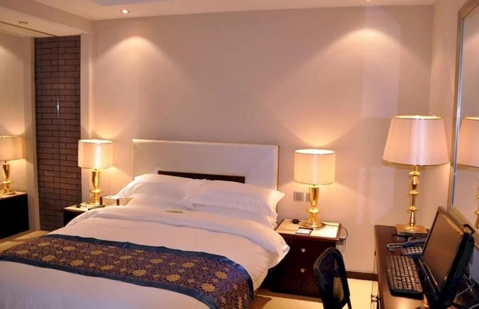 Jining Jinchen International Hotel