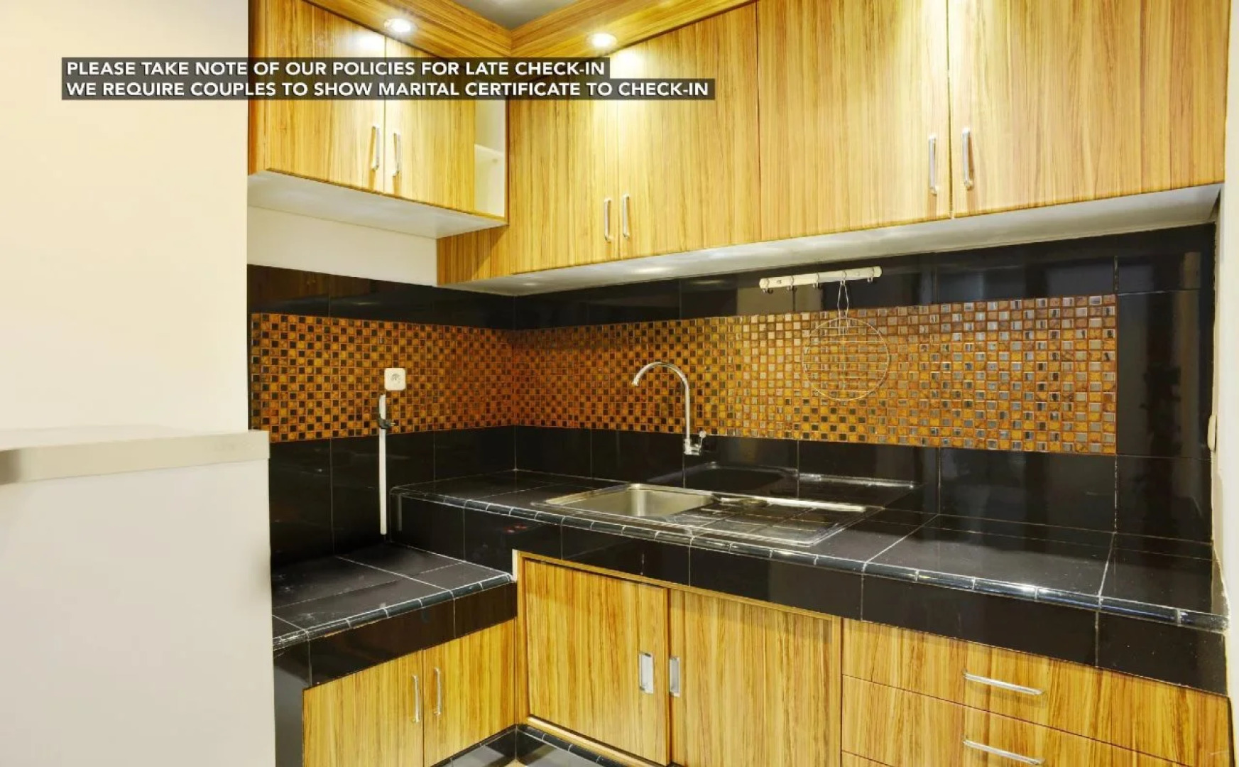 ZEN Rooms Kasira Bintaro Sektor 7