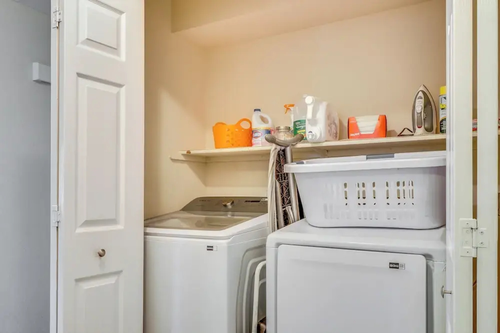 Fenced Yard + Patio: Family Home in Round Rock