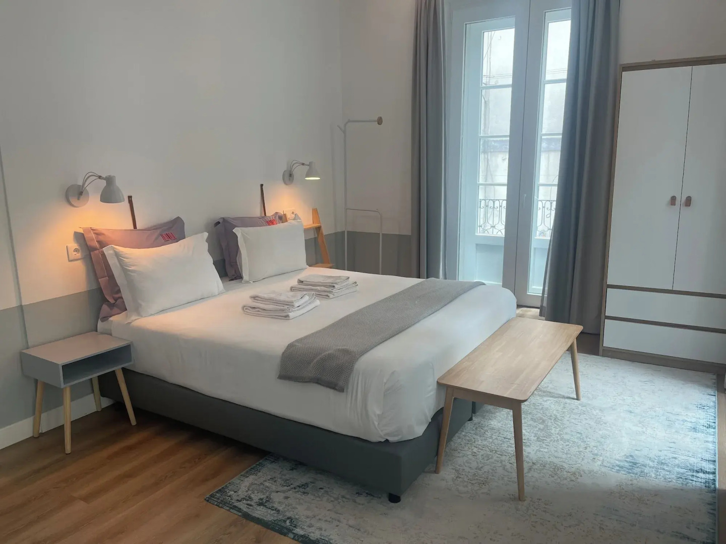 Lisbon Colours Bairro Alto Apartments