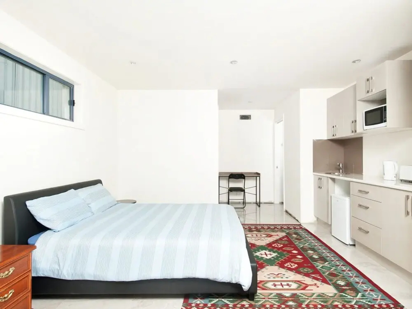 Sapphire Studio, Room 60 Sergeant Baker Drive