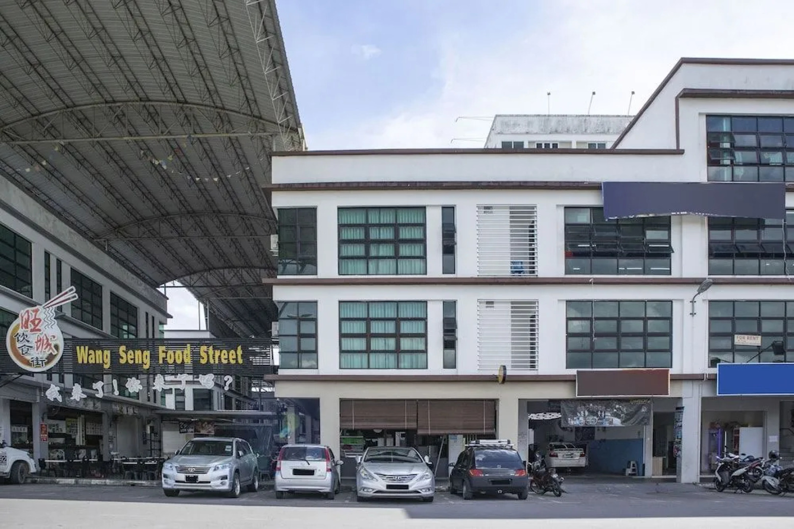 SPOT ON 90390 Hostel Solution