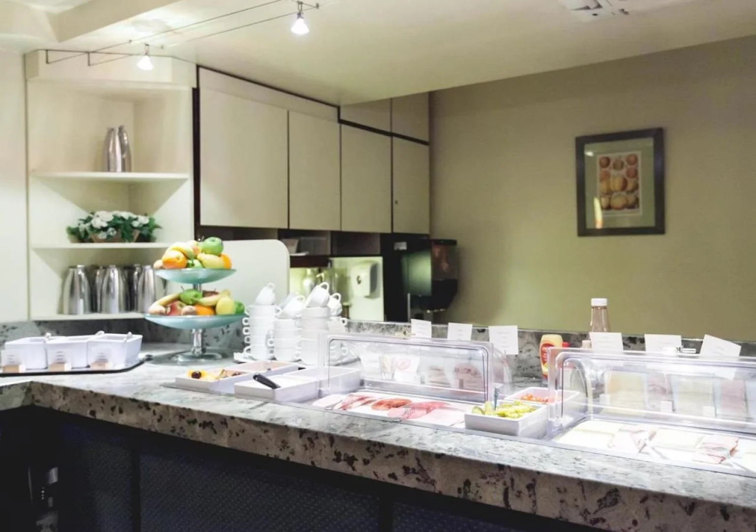 Best Western County House