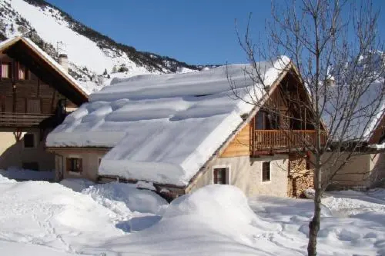 L'Enneigé 2 - VALLEE DE LA CLAREE-NEVACHE Ville Haute