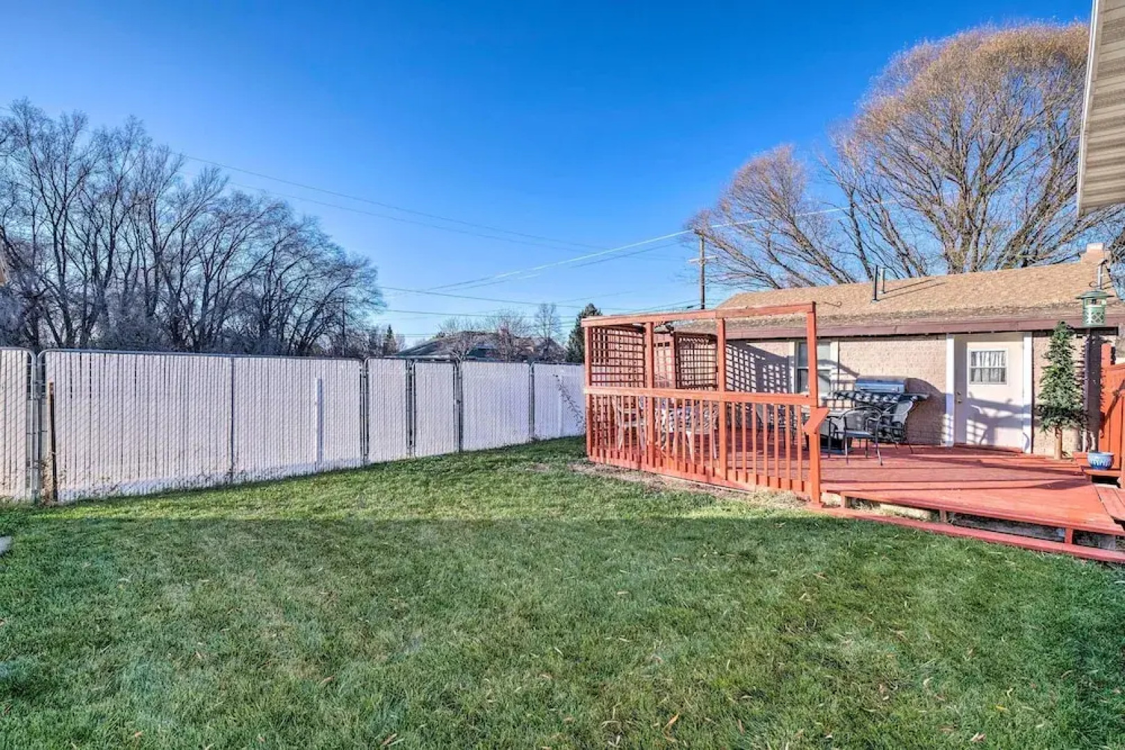 Cozy Cottage w/ Game Room ~ 17 Mi to Dtwn Slc!