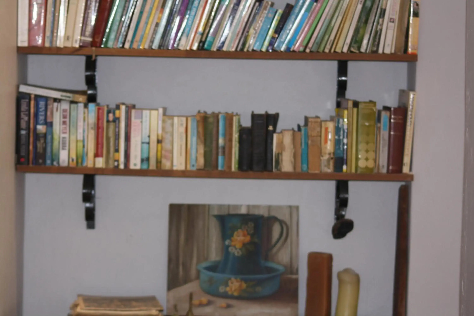 Sarah's Place- Manor House