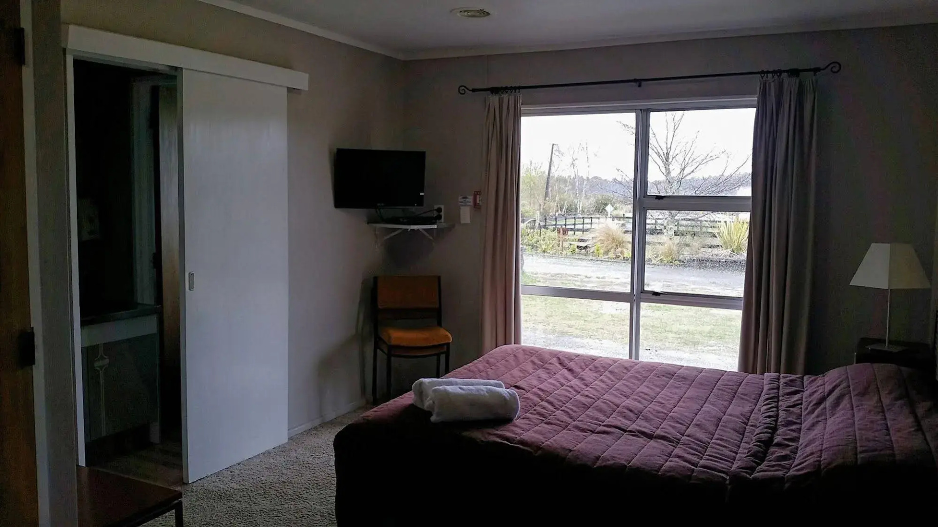 The Crossing Backpackers