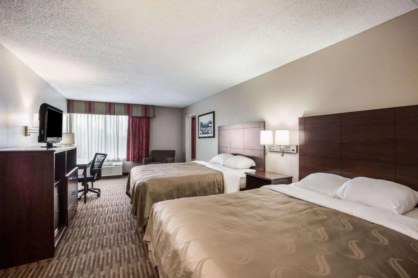 Quality Inn & Suites Lawrence - University Area