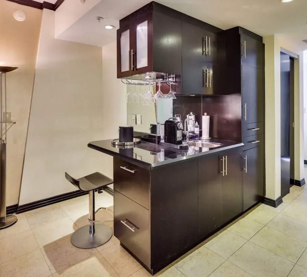 SBV Luxury Ocean Hotel Suites