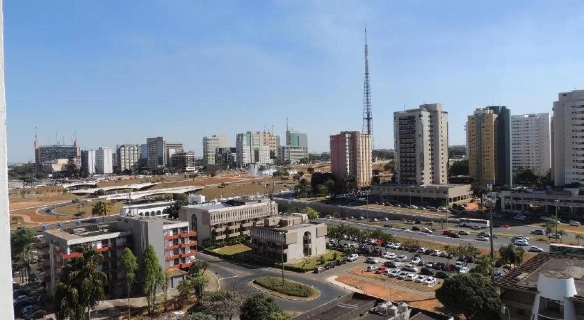 Excelente Apart Hotel Em Área Central De Brasília