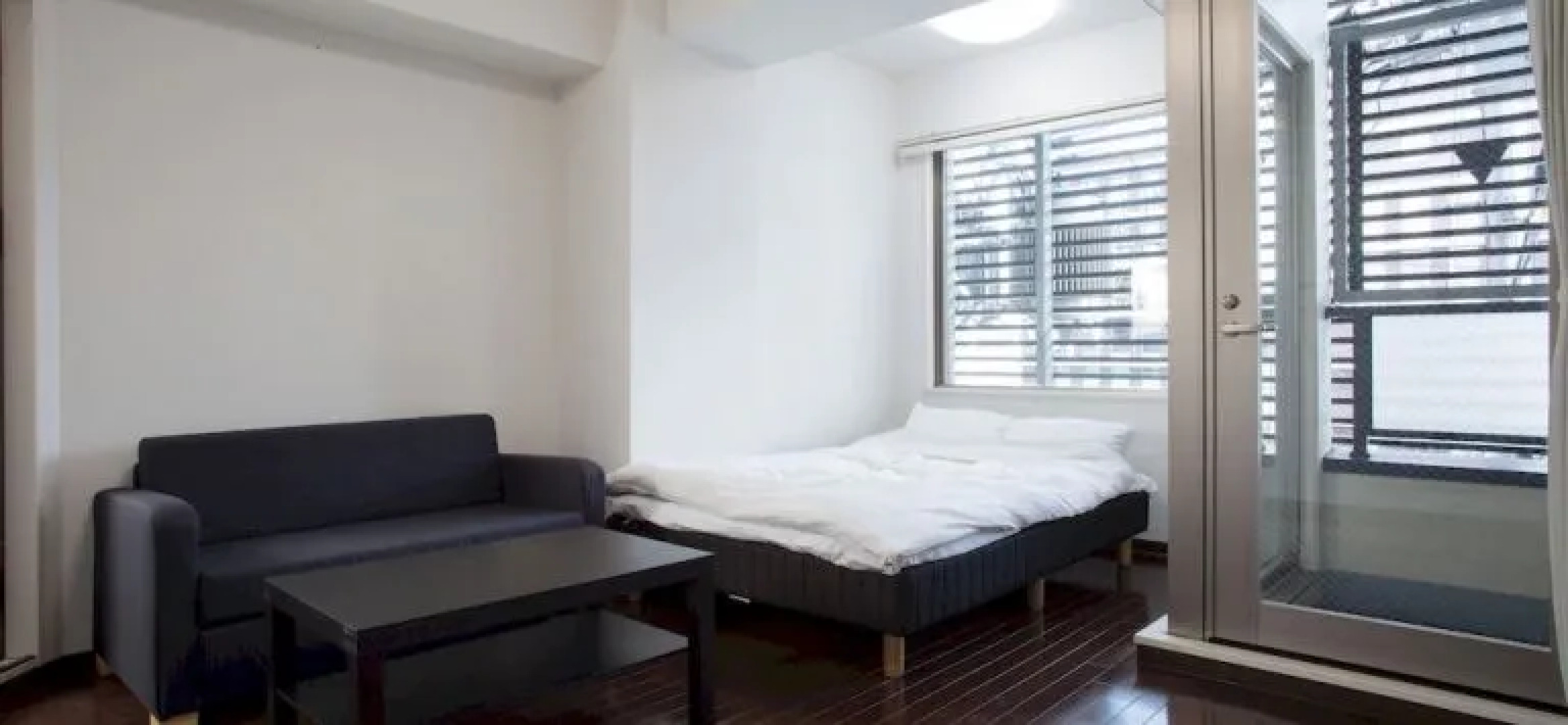 Kyoto Apartment Emblem Kyomon