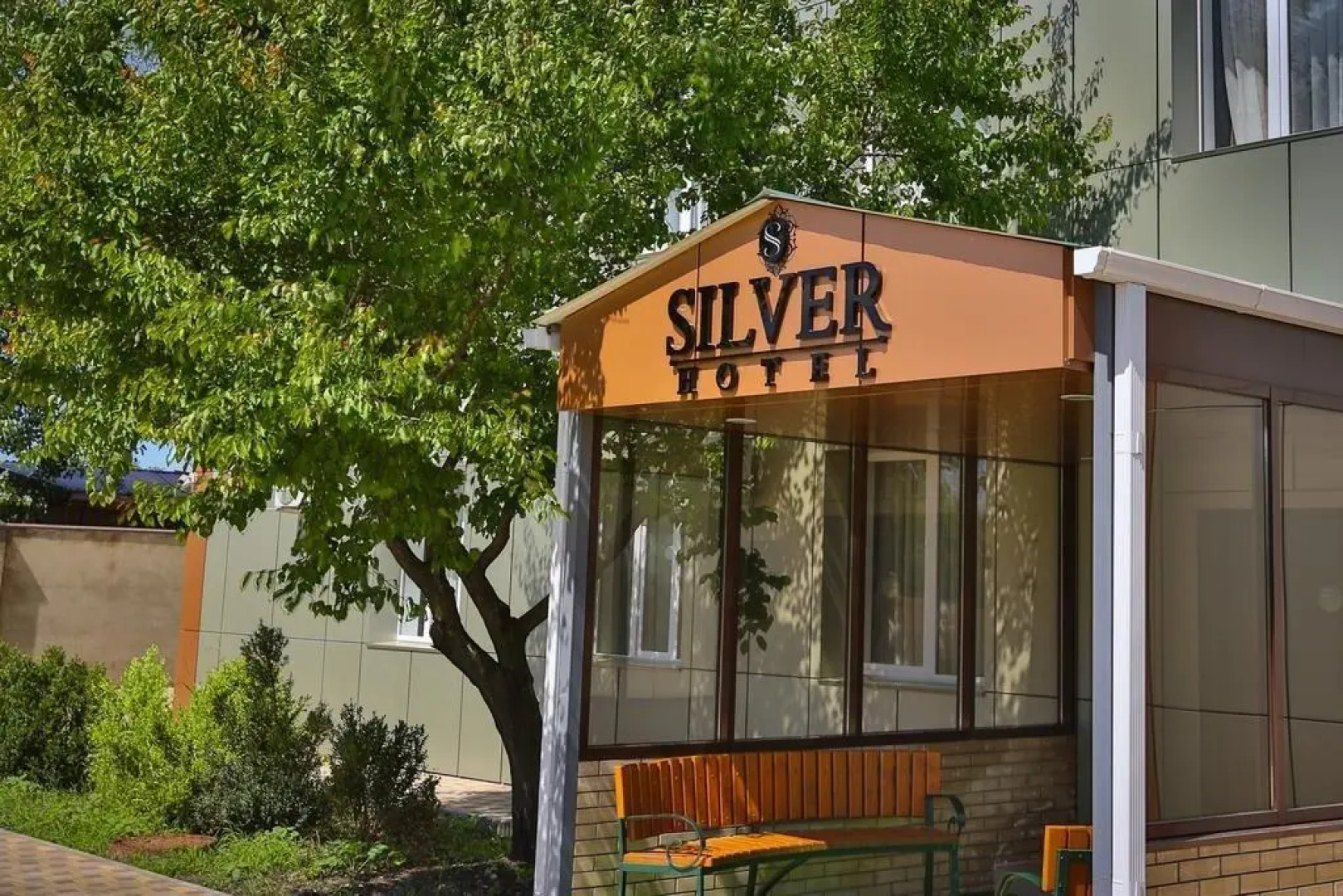 Отель Сильвер