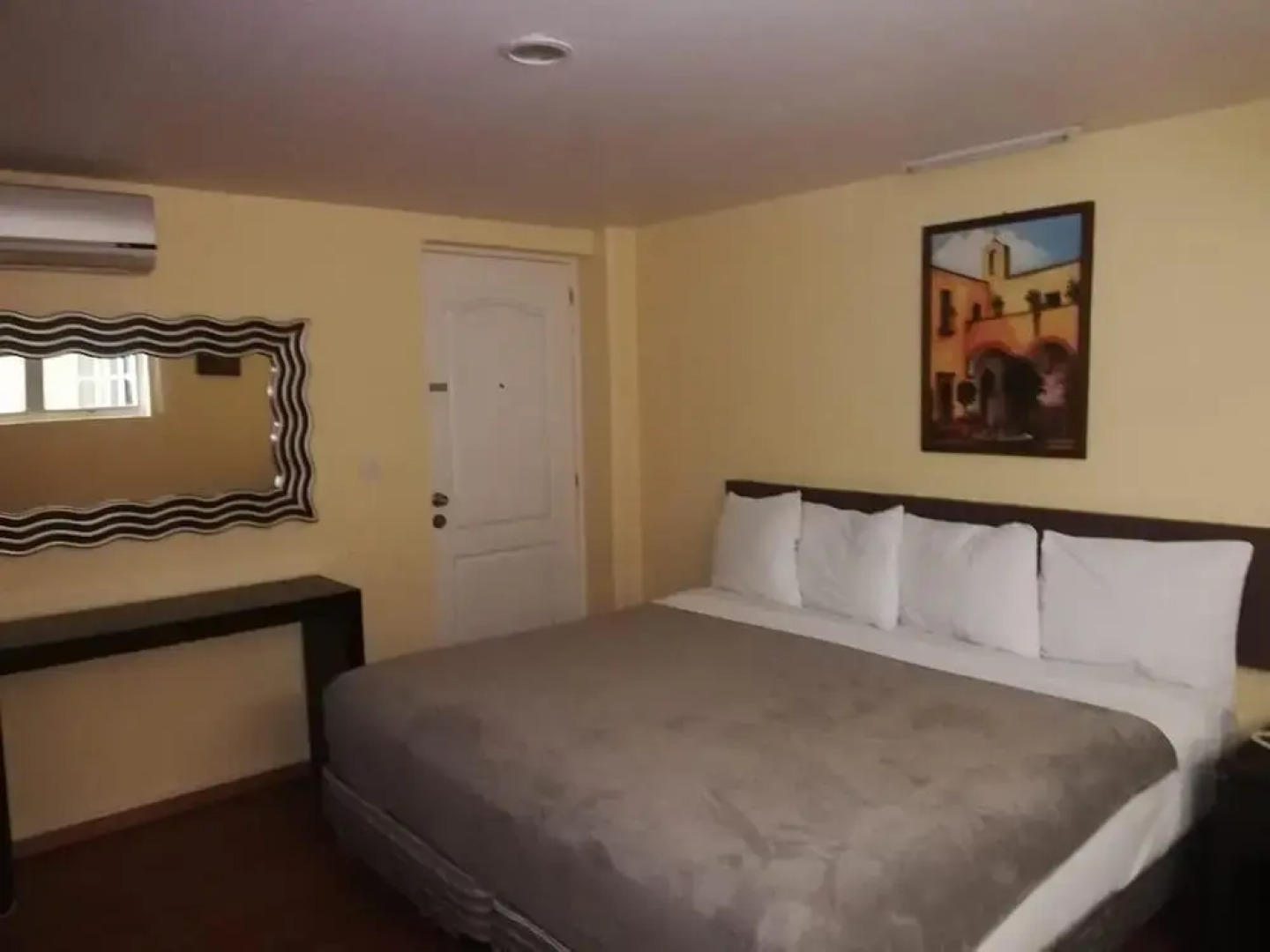 Hotel Torre Esmeralda