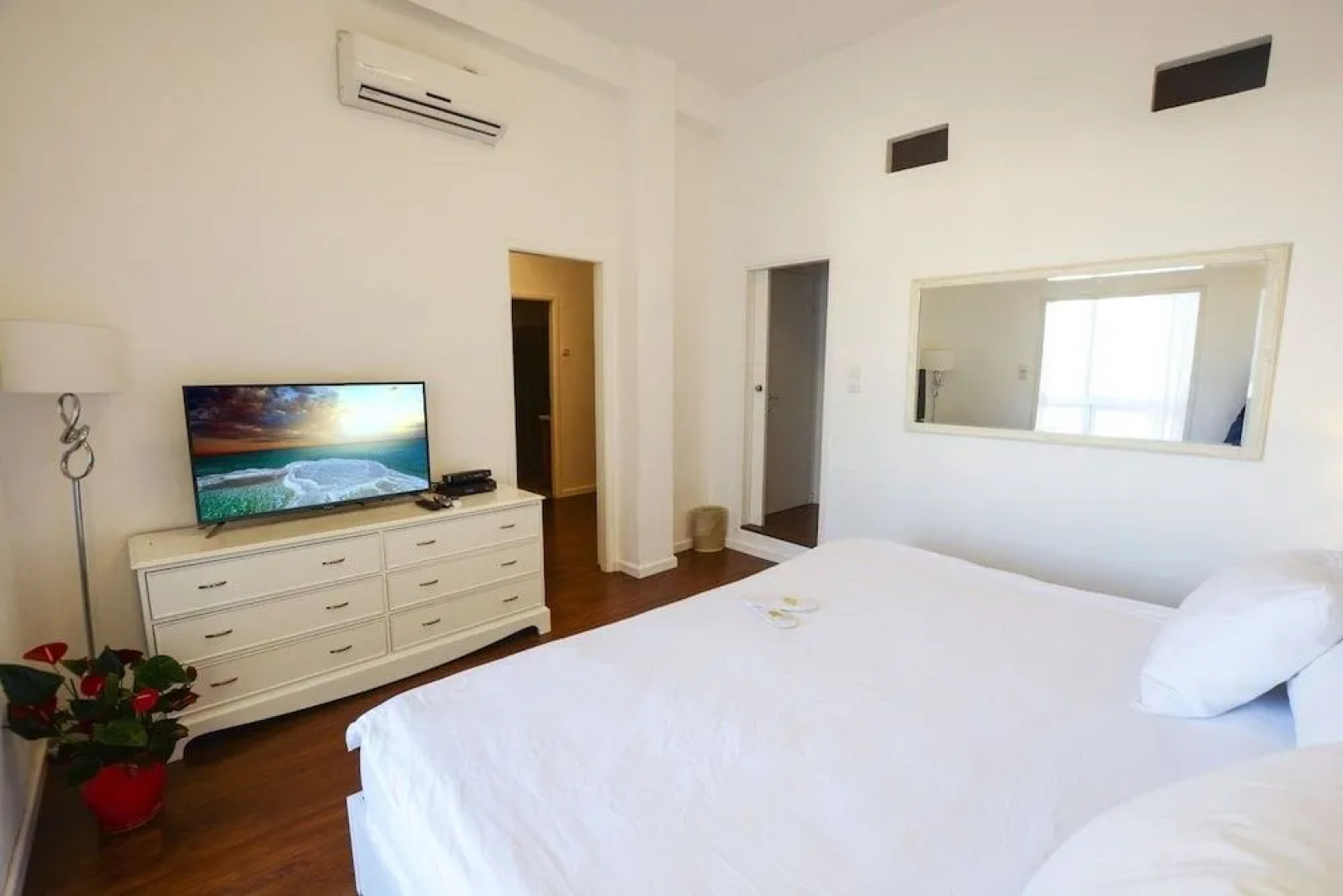 Rothschild Luxury Apartment Beautiful View Haifa Israel