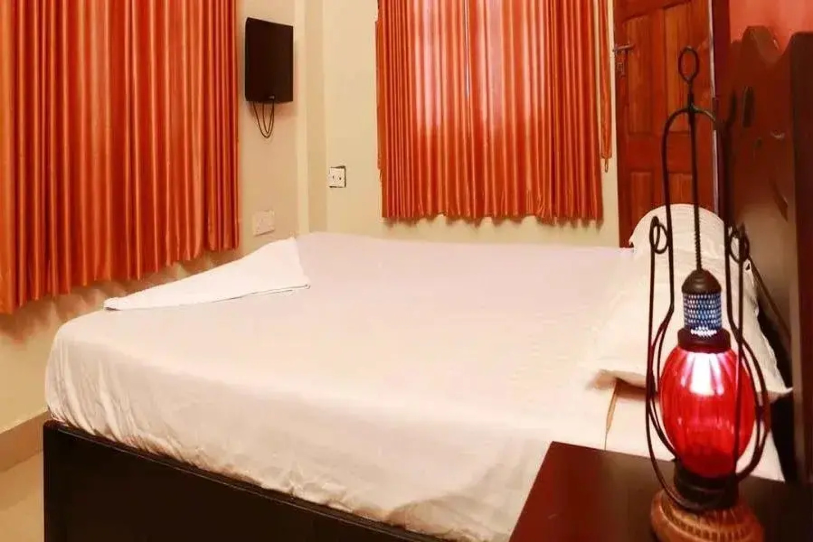 Aiswarya Spices And Dreamland