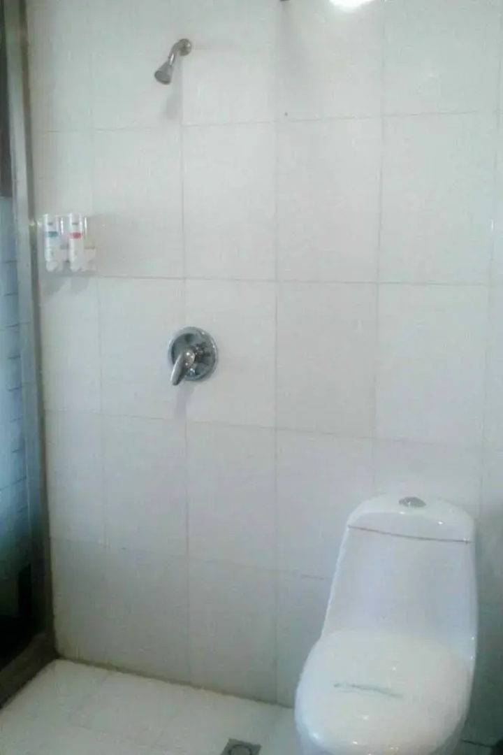 Xinde Business Hotel