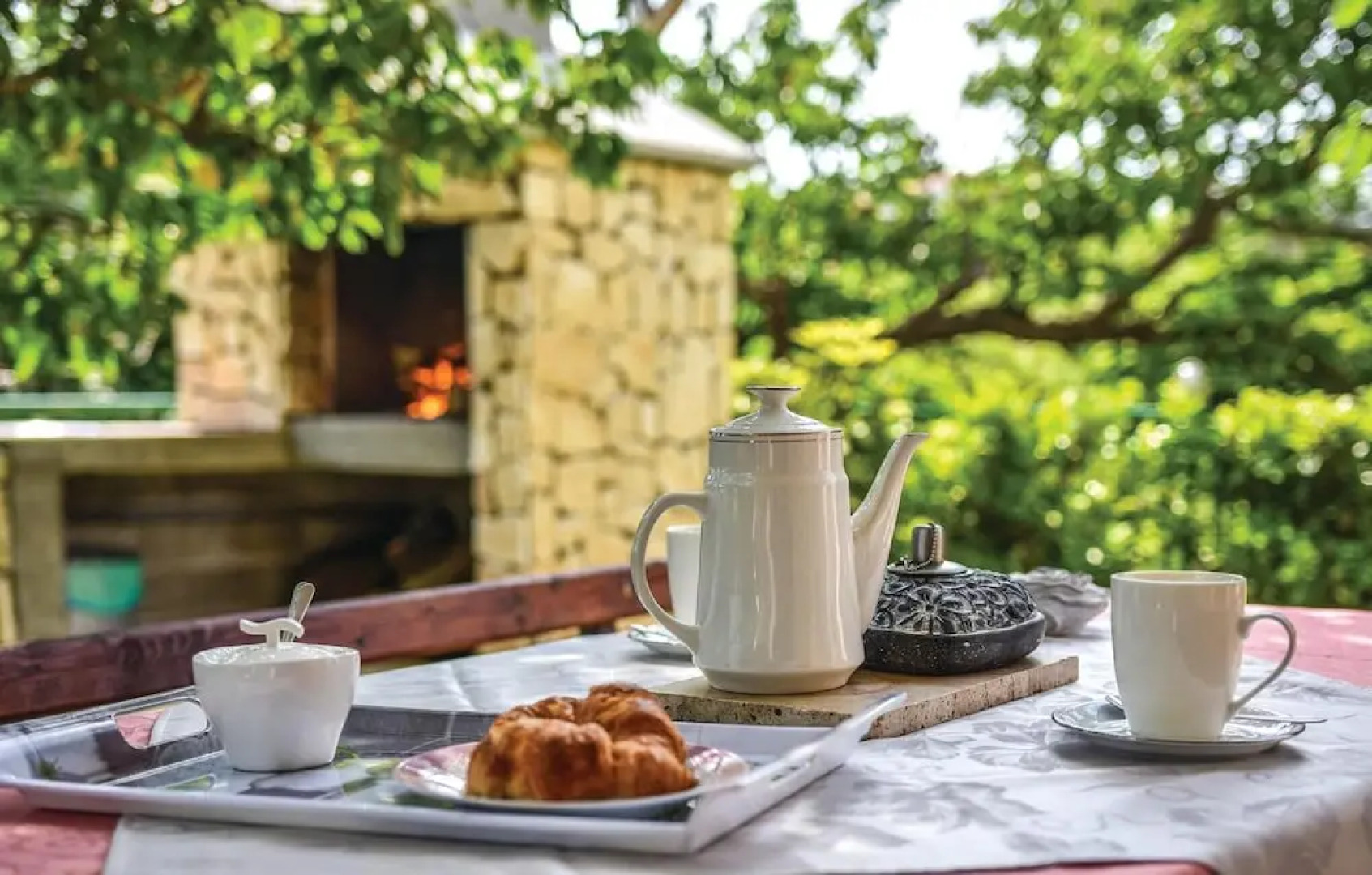 Beautiful Home in Zrnovnica With Wifi and 3 Bedrooms