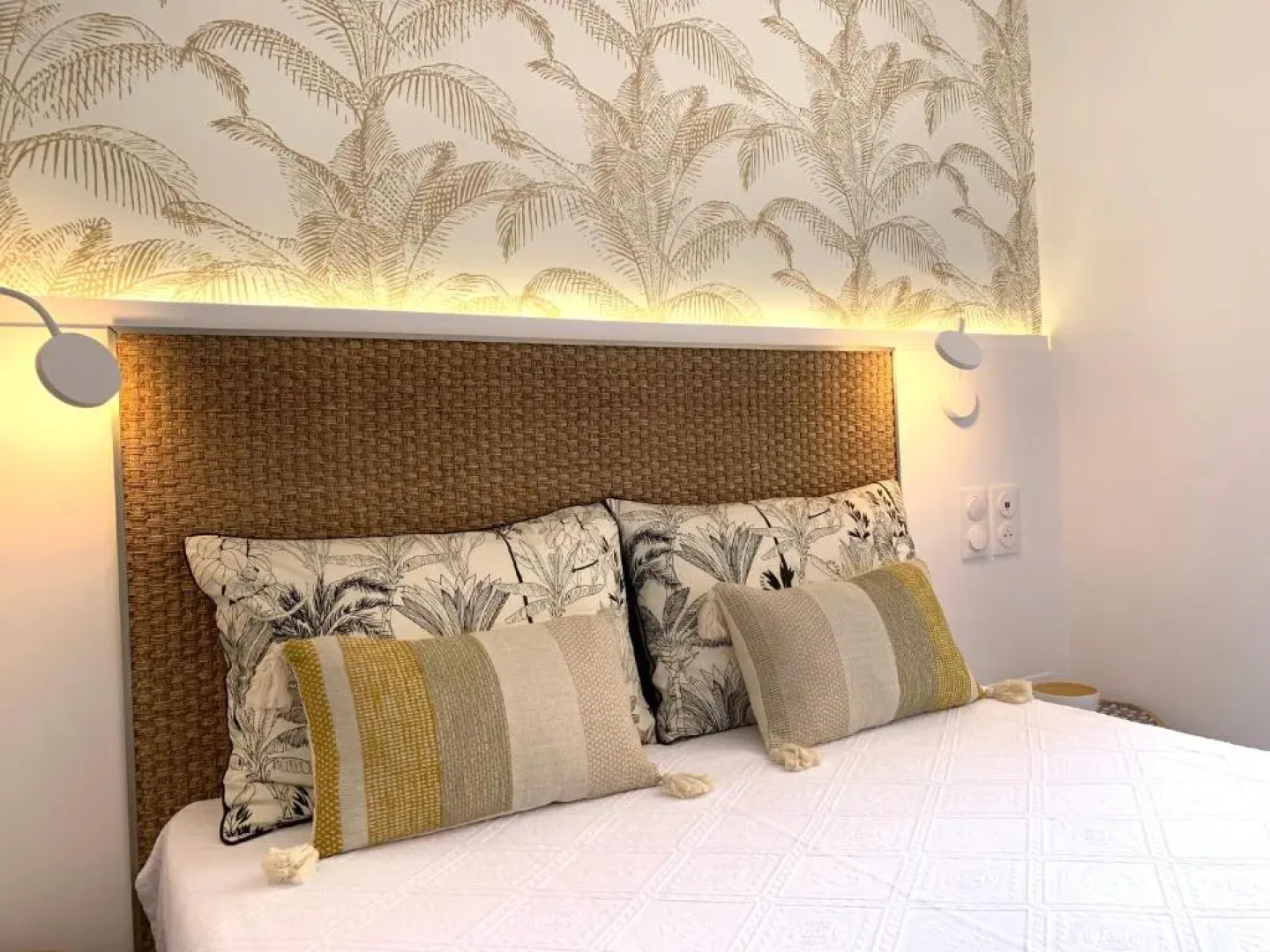 Élégant appartement T2 en 1ère ligne de l'Étang de Thau avec terrasse - Cures et vacances