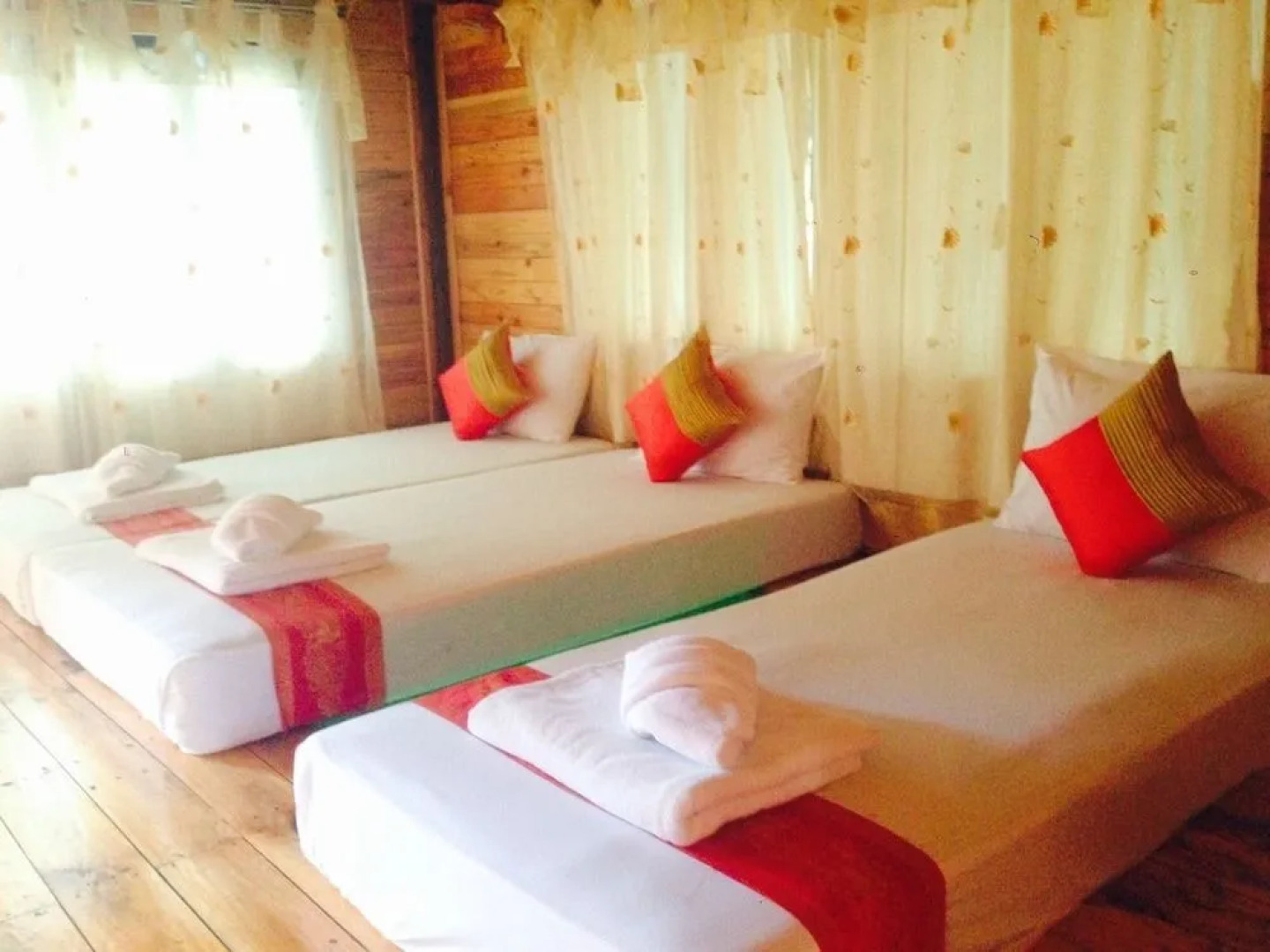 Keeree Tara Chiewlarn Resort