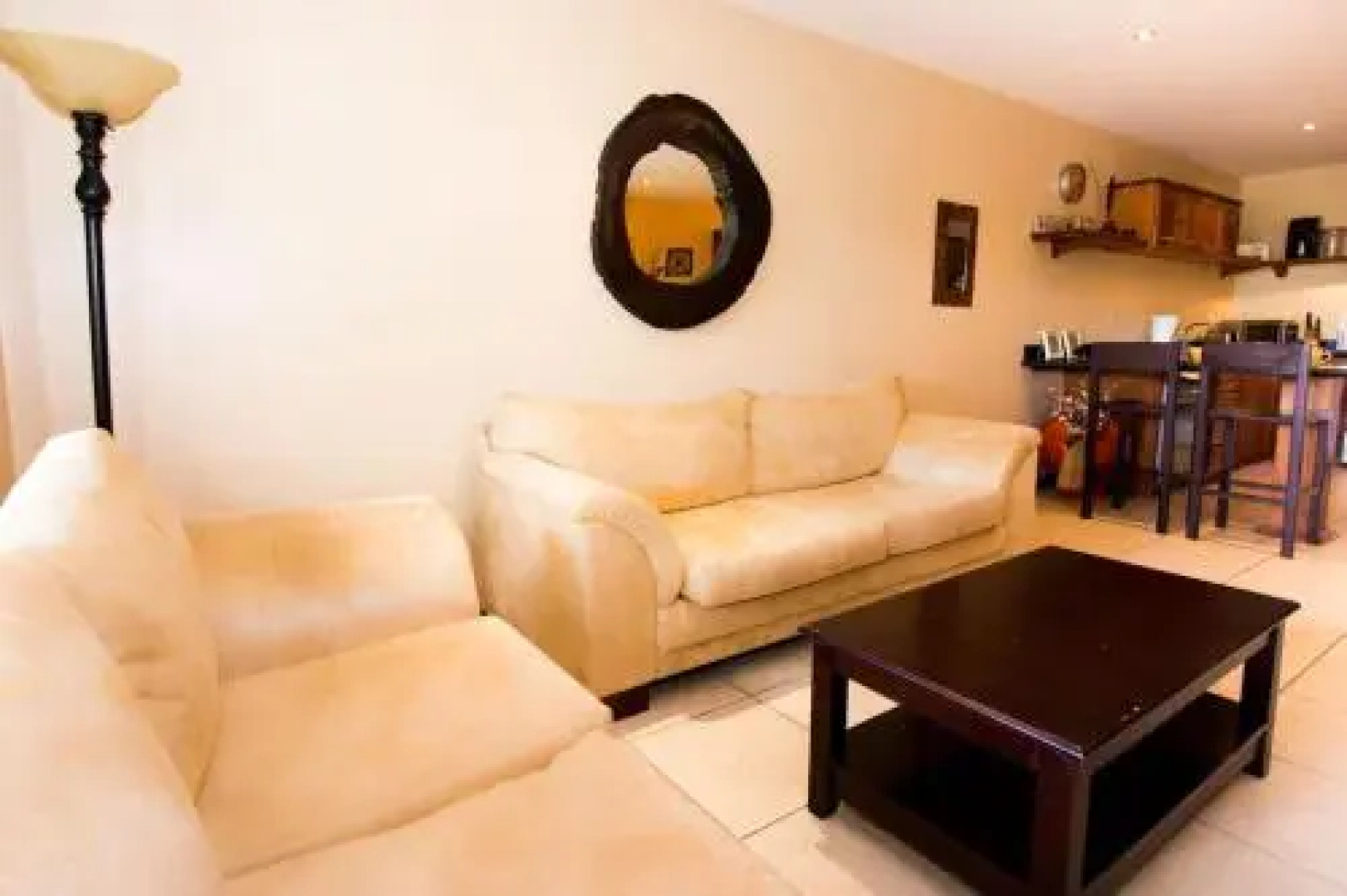 Updated budget condo centrally located at 5 minute drive from 4 beaches