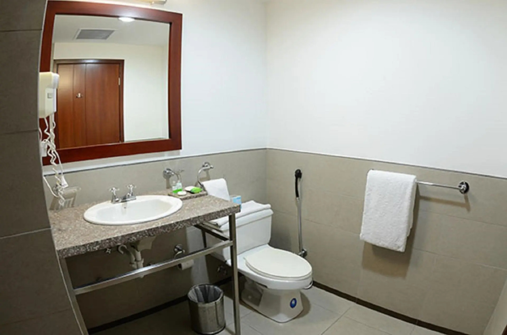 HM International Hotel