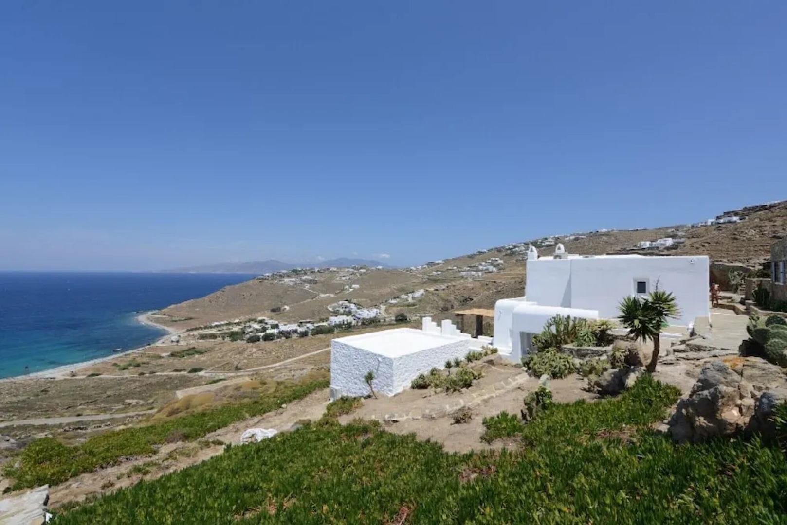 Villa Topaz 3 Bedroom Villa With Shared Pool in Choulakia