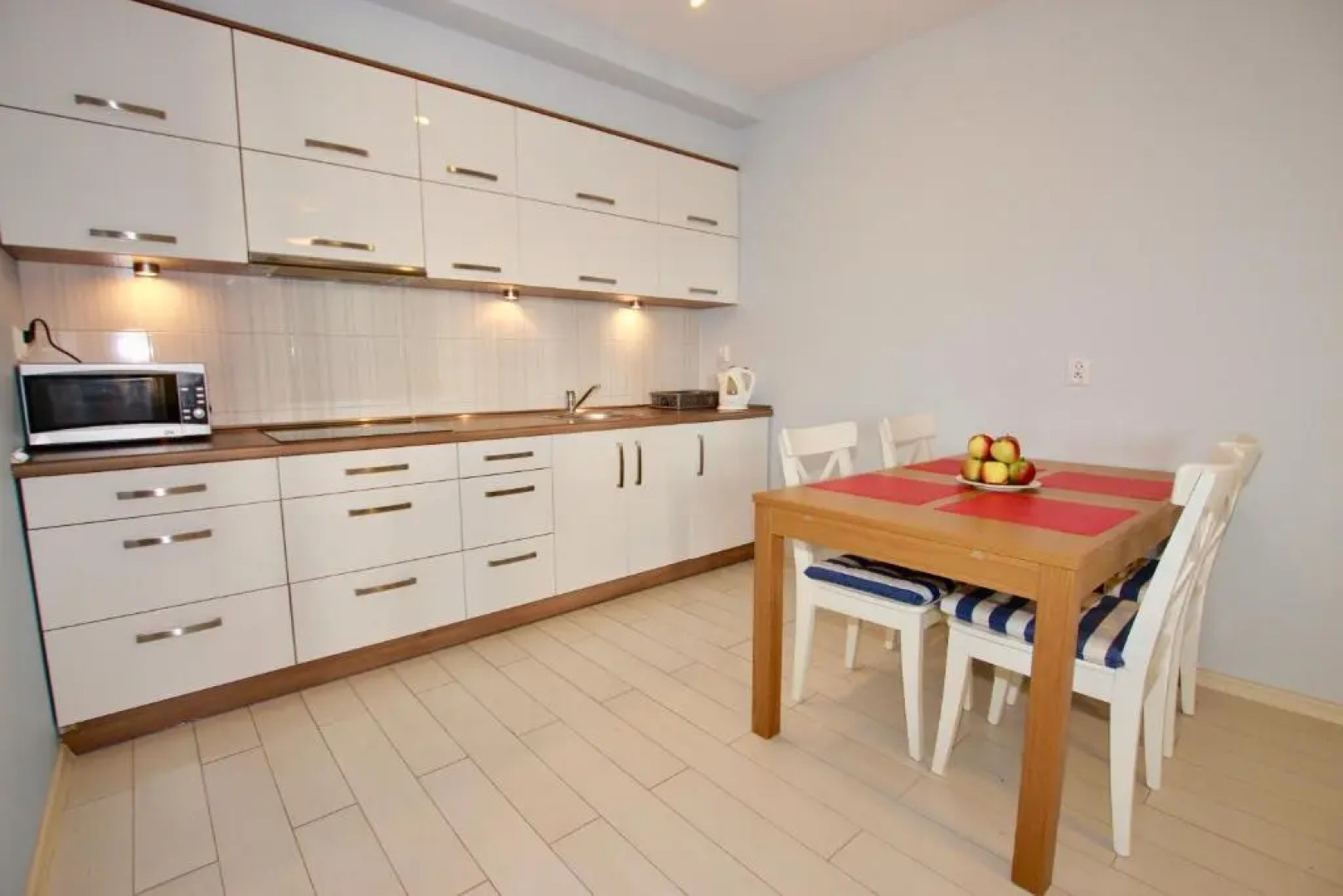 Apartamenty Bursztynowe Komnaty