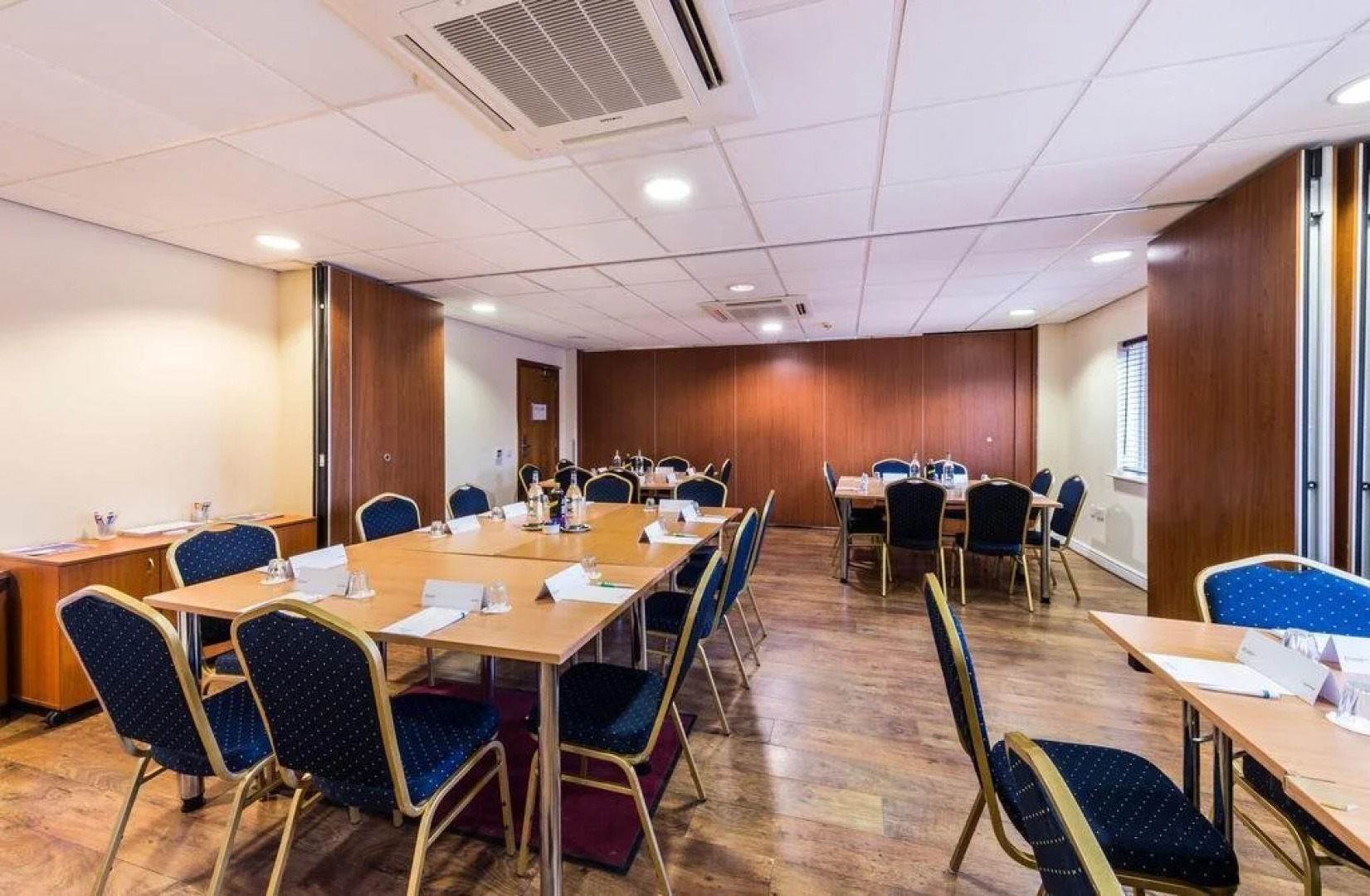 Doncaster International Hotel