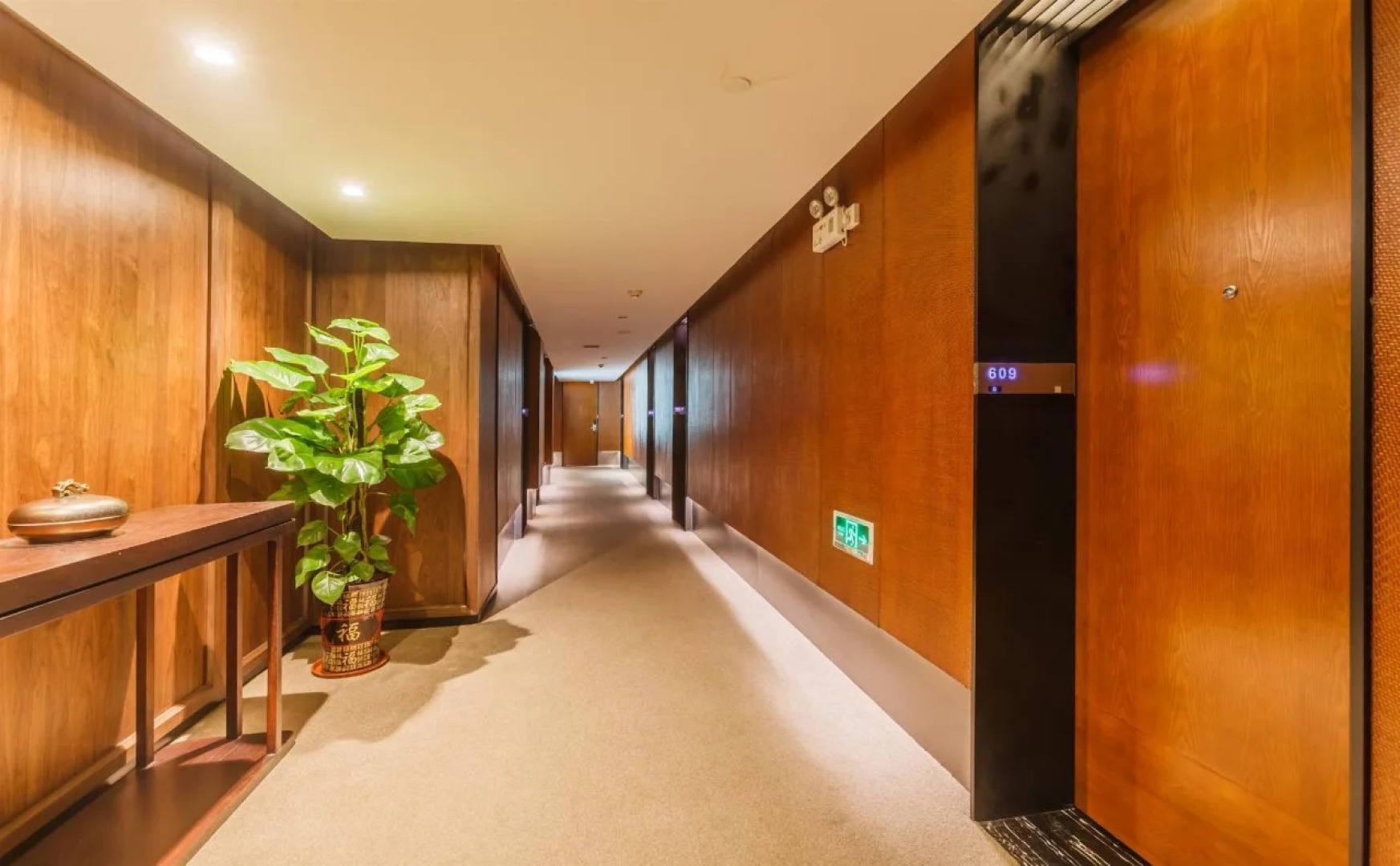 Jolie Vue Boutique Guilin