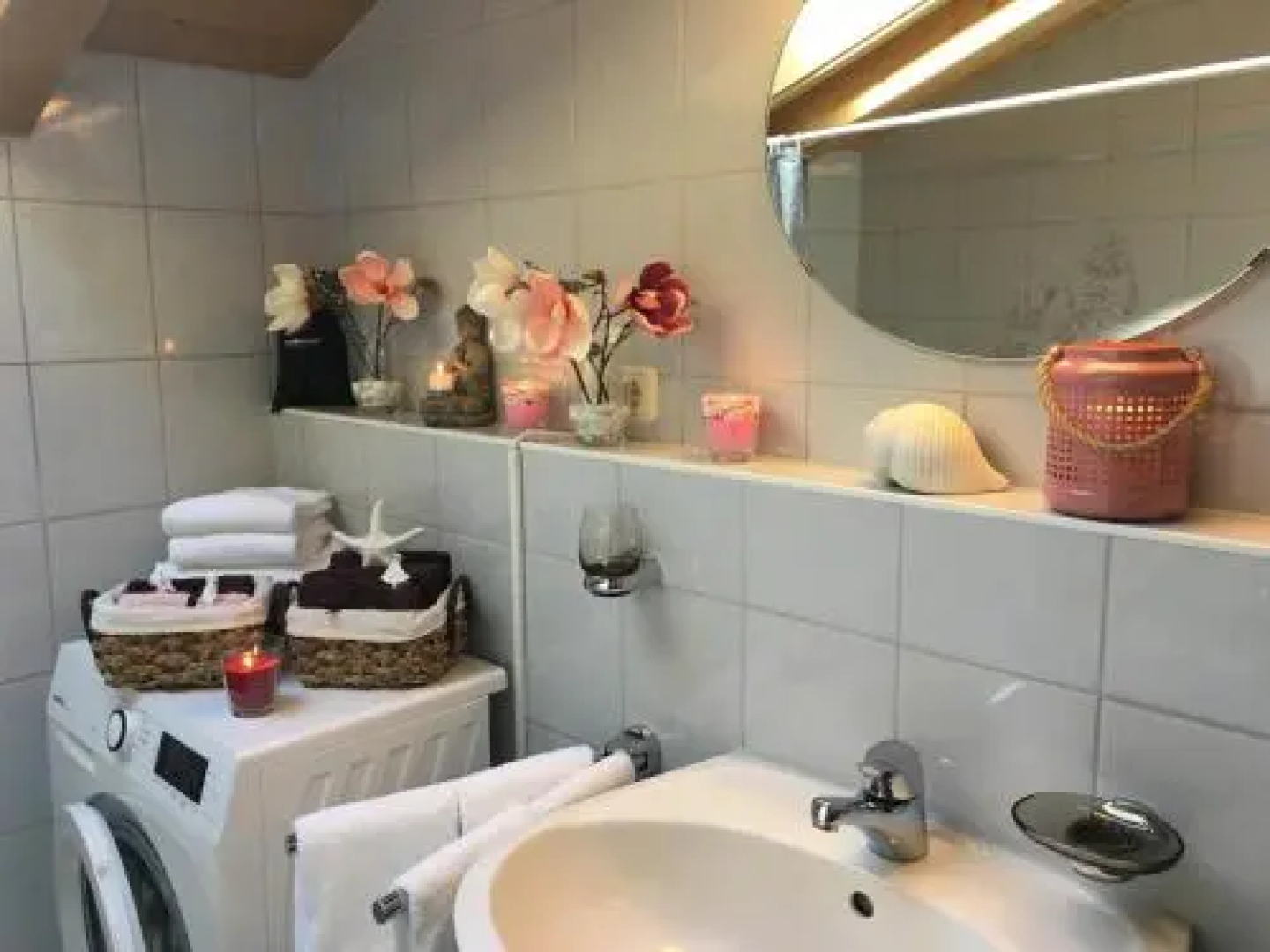 Golden GaPa Family Penthouse 18