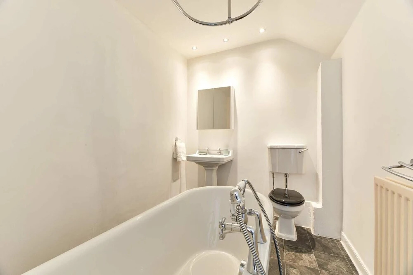 Host Stay Dalton Rest