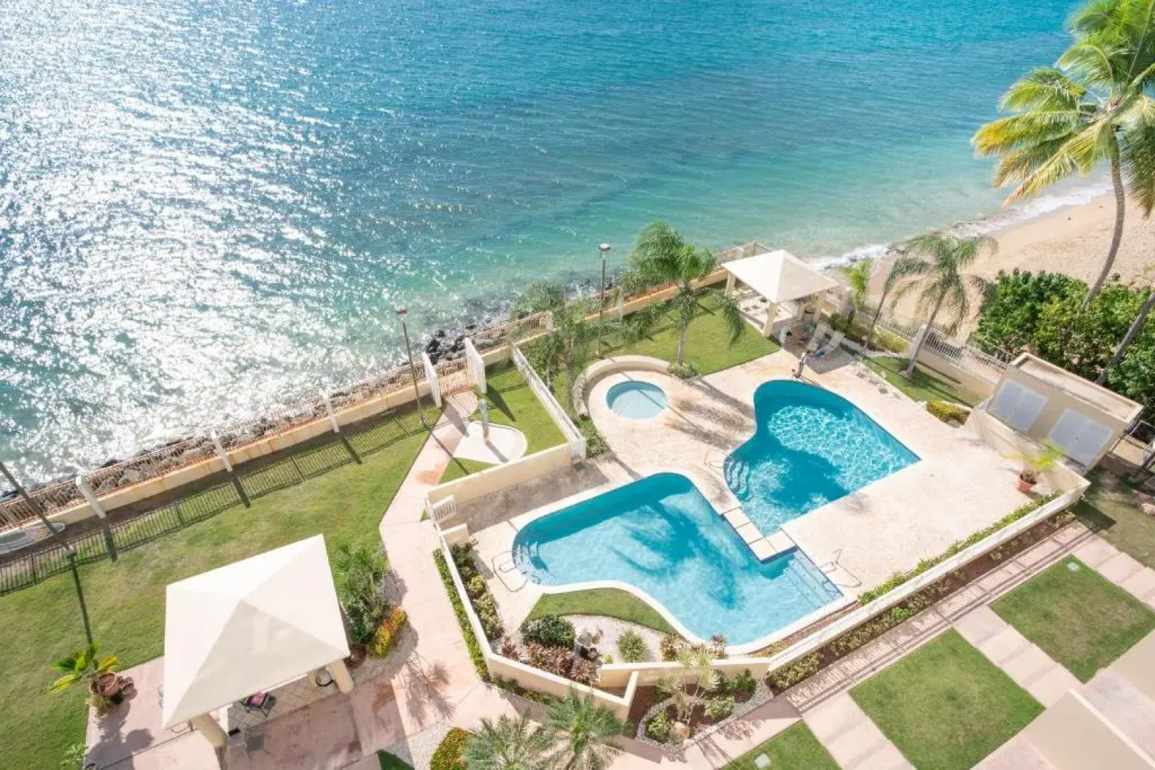 Beachfront Penthouse with Ocean and Sunset Views at Pelican Reef #703