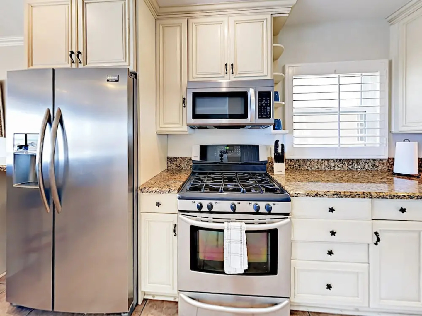 Prime Oceanfront Duplex 3 Bedrooms 1 Bathroom Duplex