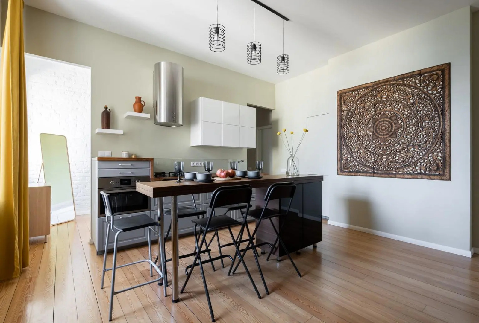 Рядом с Эрмитажем