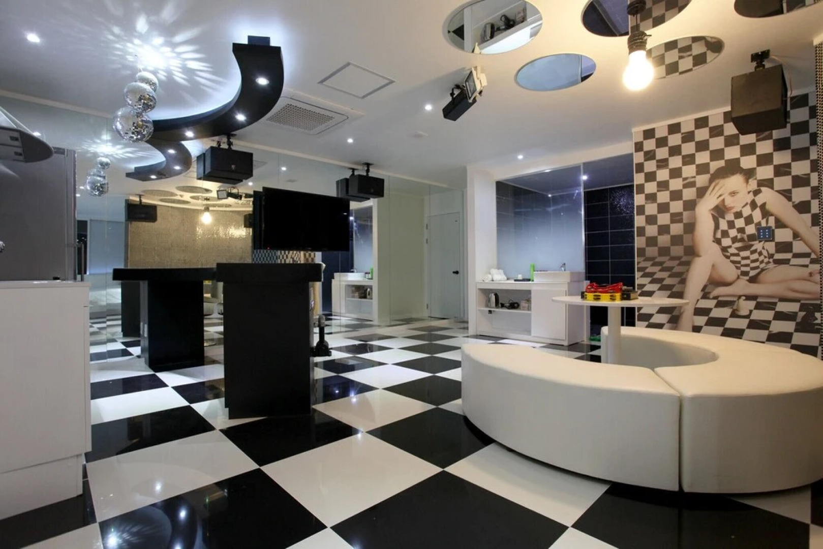 Suwon Ingye Goyu Hotel