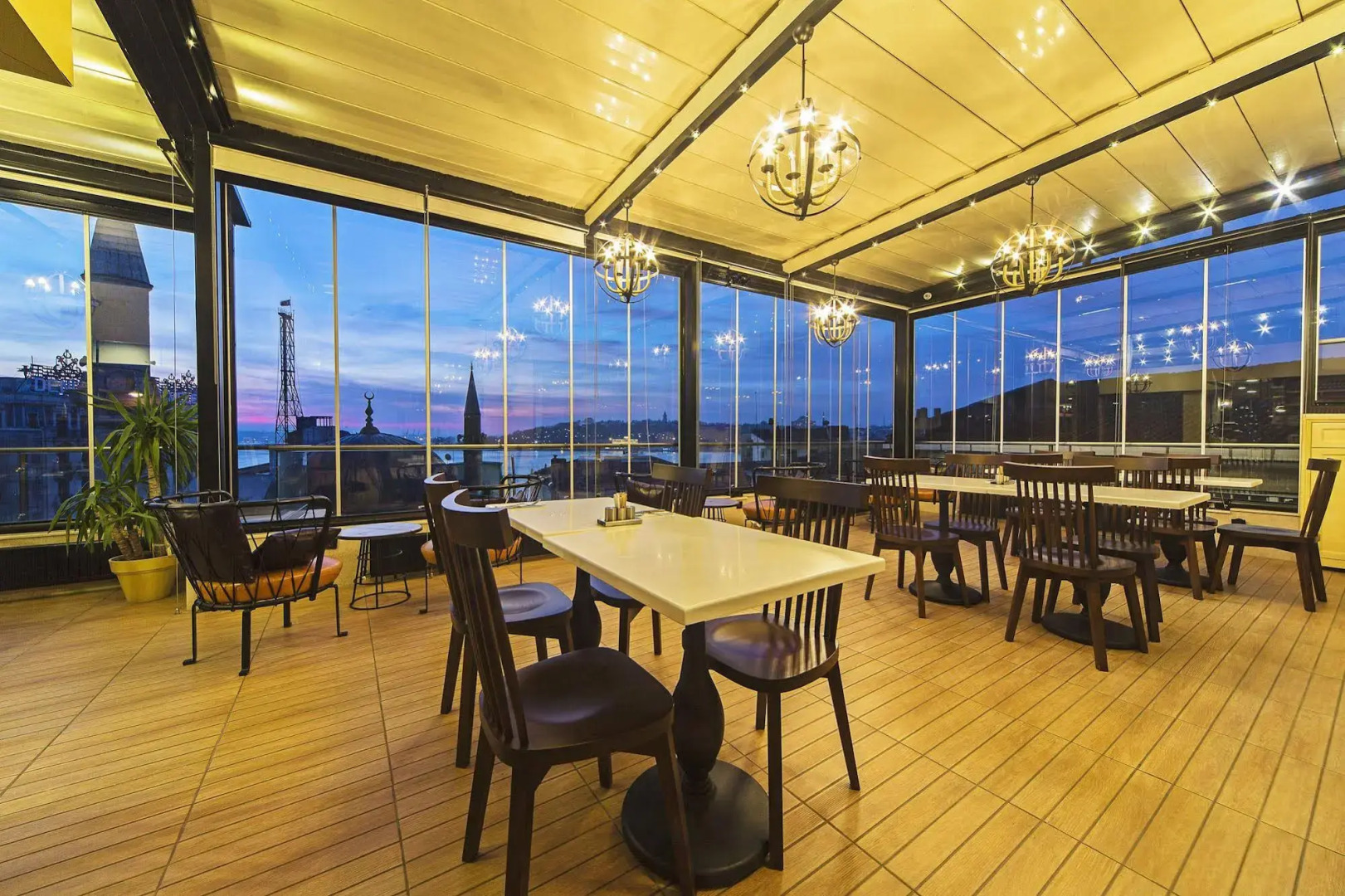 Ada Karakoy Hotel - Special Class