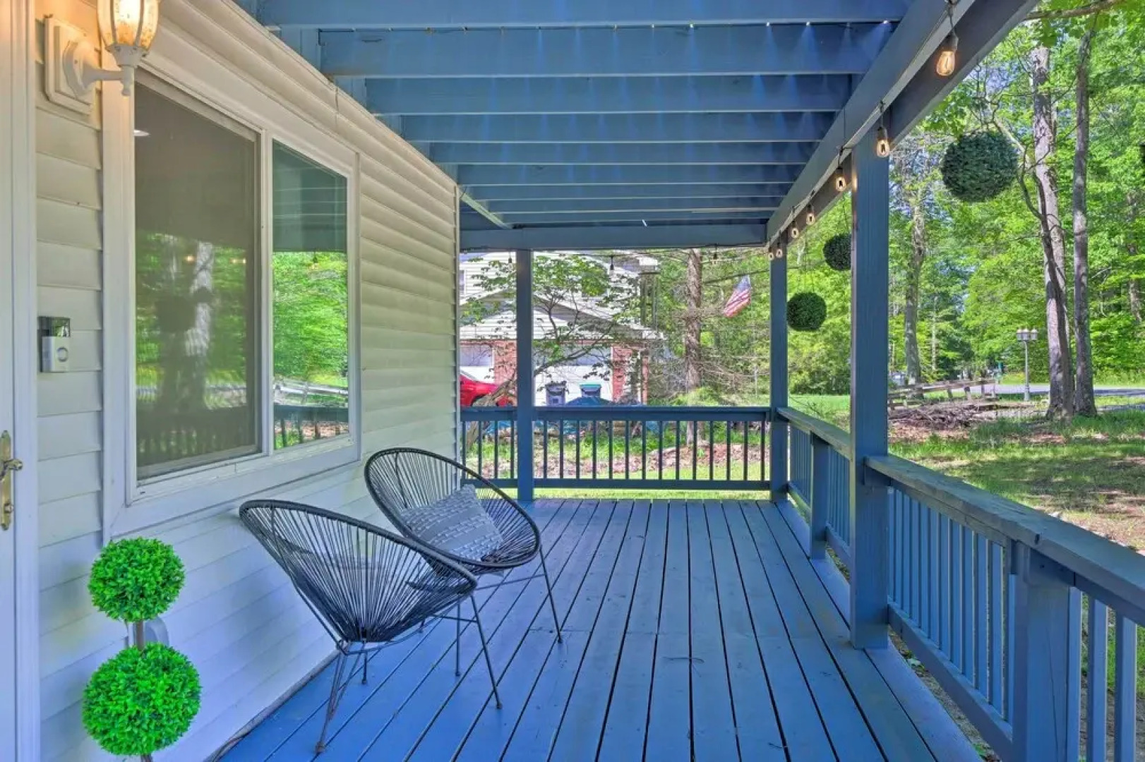 Tobyhanna Home w/ Hot Tub, Fire Pit, Deck + Grill!