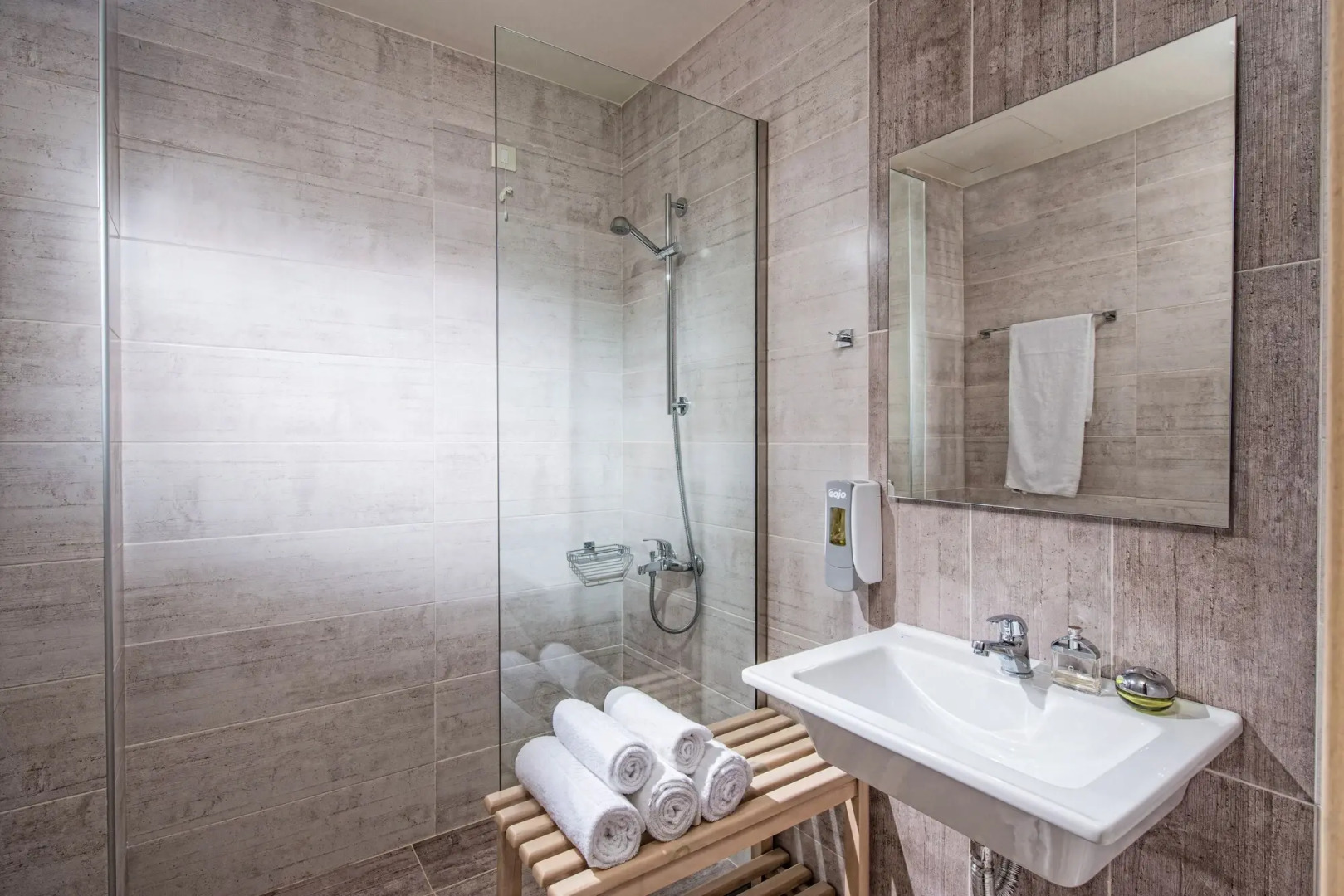 Malliotakis Beach Hotel by Checkin