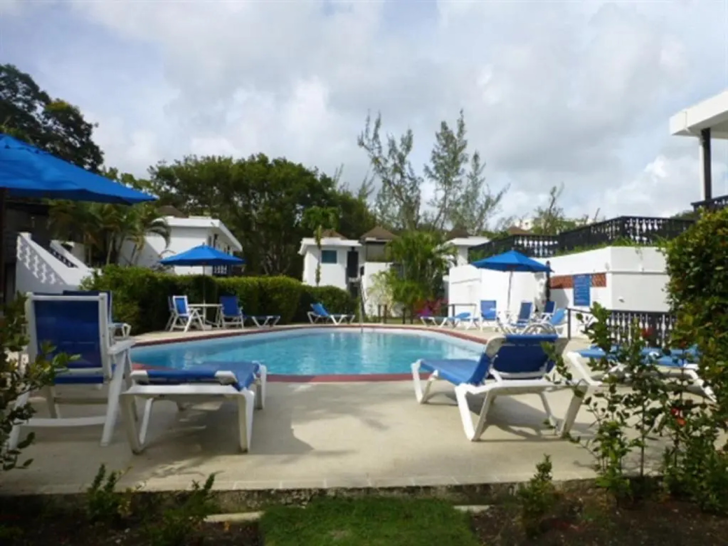 Rockley Golf Club, Pool, Tennis, Golf, Bar & Restaurant!
