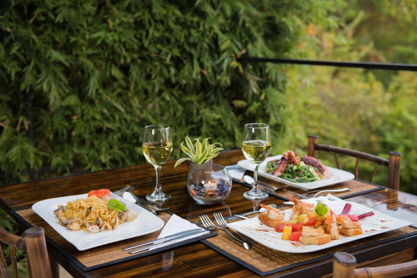 Tiki Villas Rainforest Lodge & Spa