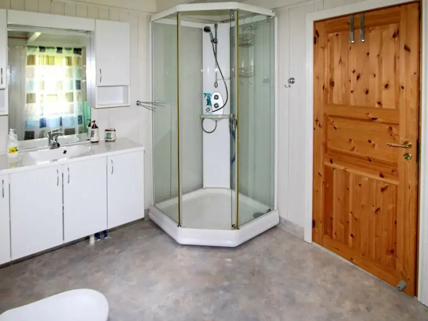 Holiday Home Kvas